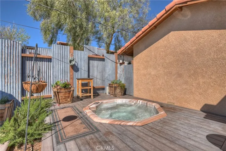 54425 Pinon Drive, Yucca Valley, California 92284