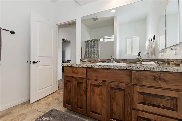 54425 Pinon Drive, Yucca Valley, California 92284