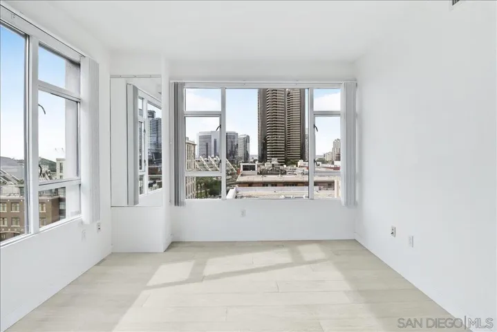 530 K St 912, San Diego, California 92101