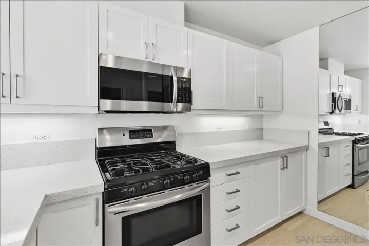 530 K St 912, San Diego, California 92101