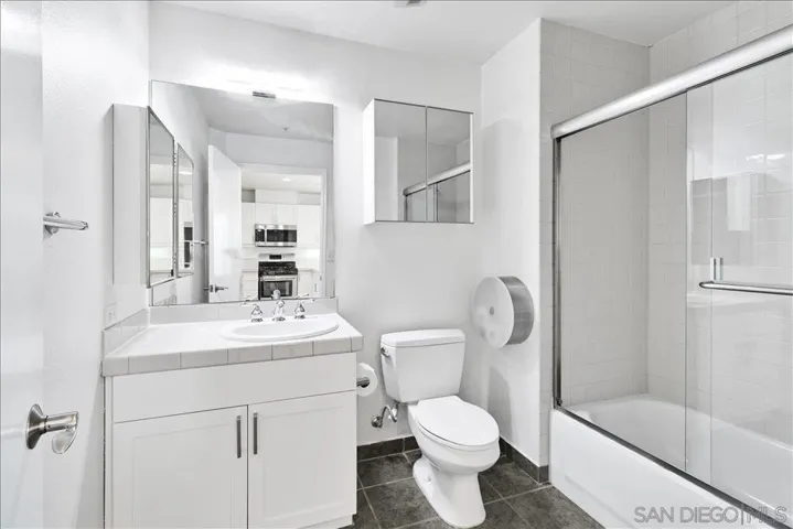 530 K St 912, San Diego, California 92101