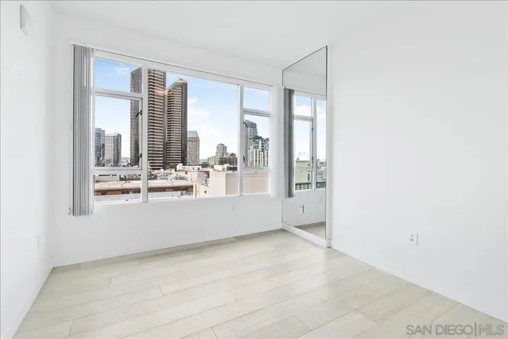 530 K St 912, San Diego, California 92101