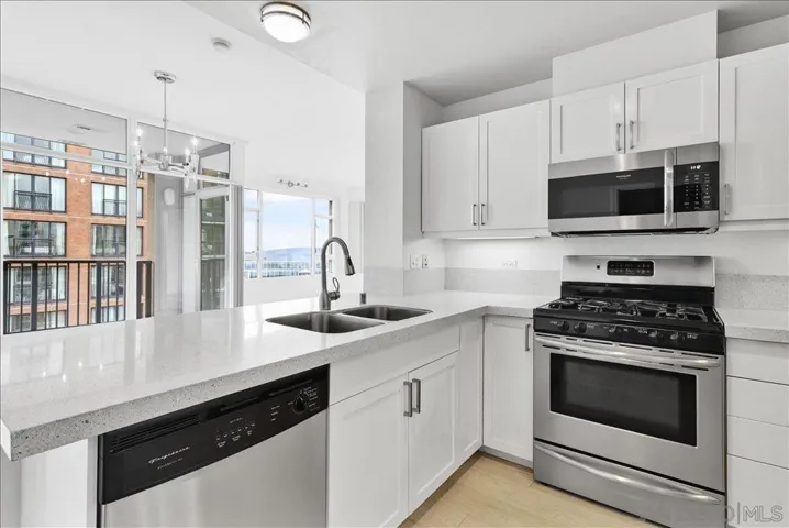 530 K St 912, San Diego, California 92101