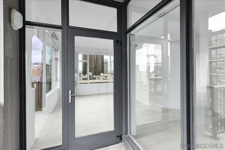530 K St 912, San Diego, California 92101