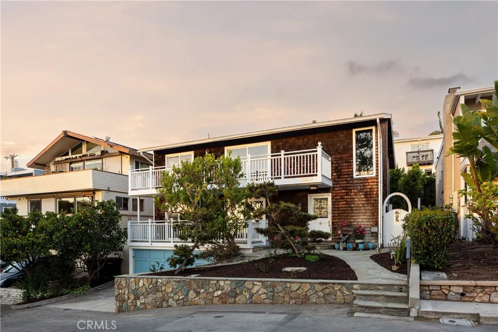 2160 Ocean Way, Laguna Beach, California 92651, 4 Bedrooms Bedrooms, ,4 BathroomsBathrooms,Residential,For Sale,Ocean Way,NP25068561