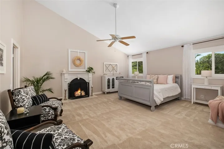 1039 S Road Runner Road, Anaheim Hills, California 92807