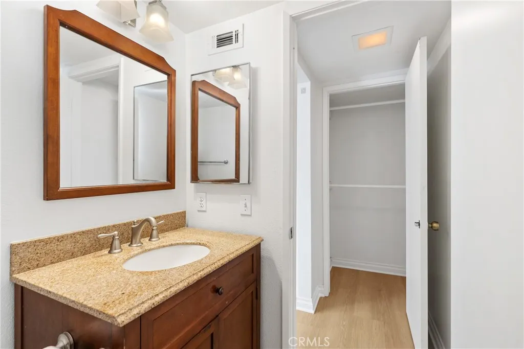 911 W Imperial 65, La Habra, California 90631 home-pic-23