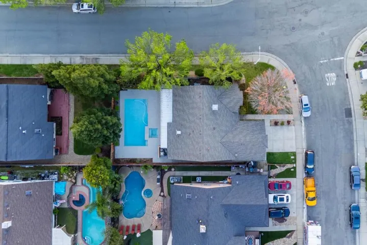 1233 Chablis Circle, Roseville, California 95747