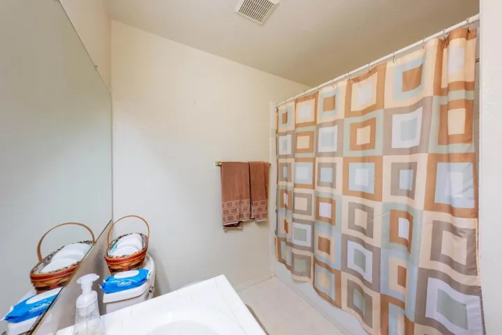 1233 Chablis Circle, Roseville, California 95747