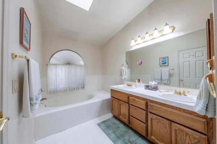 1233 Chablis Circle, Roseville, California 95747