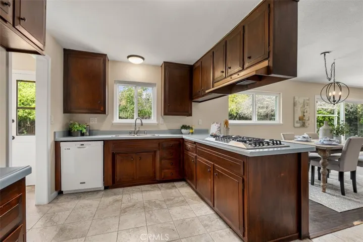 16951 Meadowview, Yorba Linda, California 92886