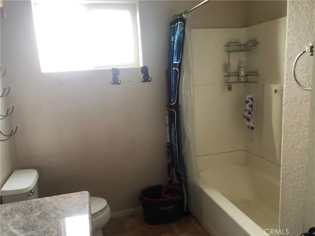 6855 Manzanita Avenue, 29 Palms, California 92277 home-pic-14