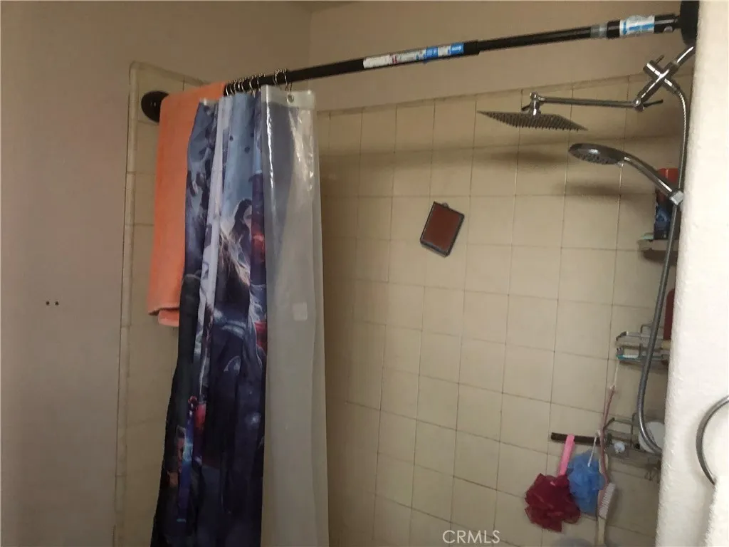 6855 Manzanita Avenue, 29 Palms, California 92277 home-pic-11