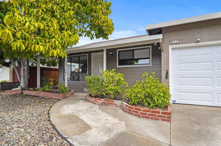 868 Serra Dr, San Leandro, California 94578