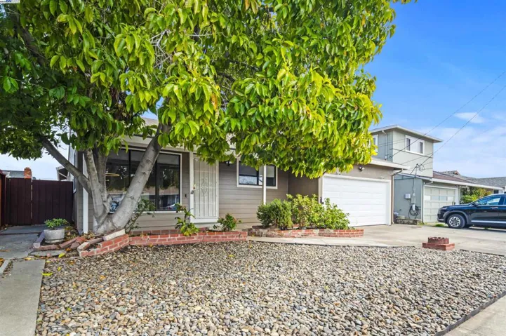 868 Serra Dr, San Leandro, California 94578