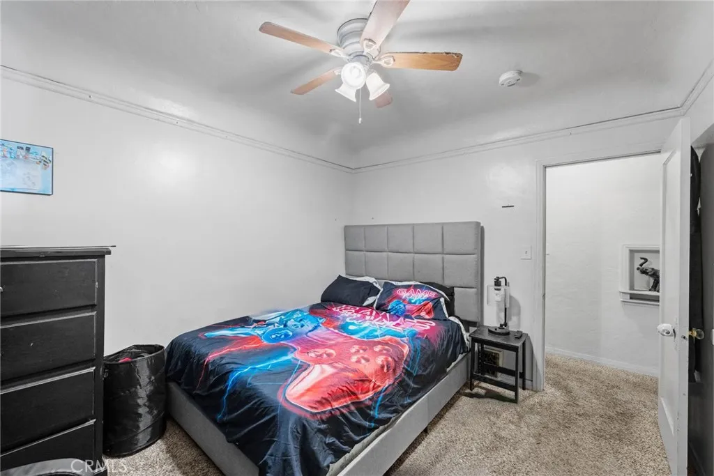 1257 W 60th Place, Los Angeles, California 90044 home-pic-43