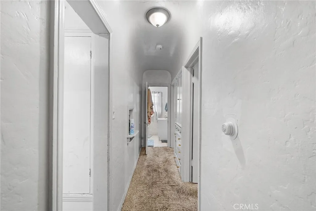 1257 W 60th Place, Los Angeles, California 90044 home-pic-42