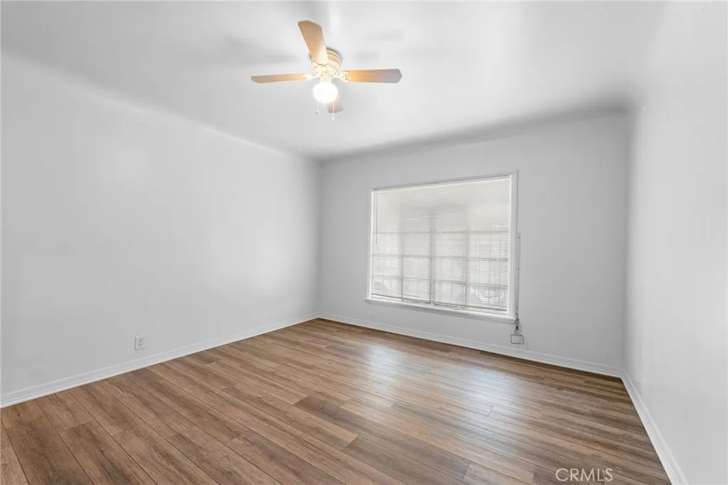 1257 W 60th Place, Los Angeles, California 90044 home-pic-18