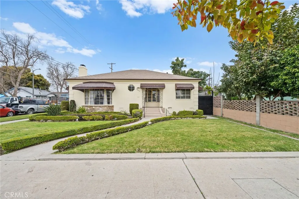 1257 W 60th Place, Los Angeles, California 90044 home-pic-0