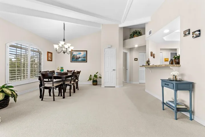8609 Via Mallorca E, La Jolla, California 92037