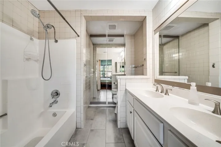 16 Abrigo, Rancho Santa Margarita, California 92688