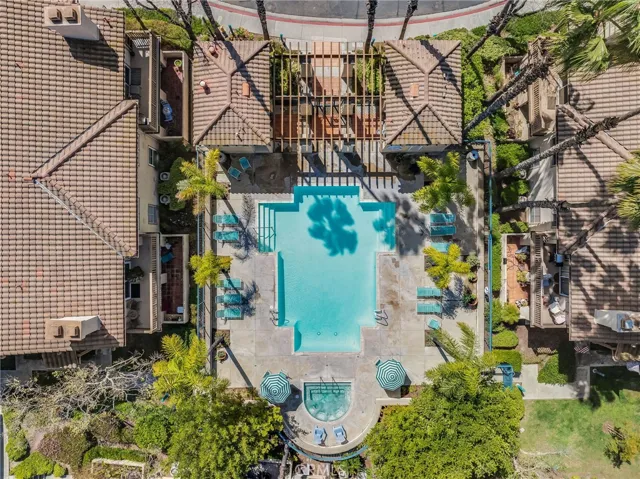 16 Abrigo, Rancho Santa Margarita, California 92688
