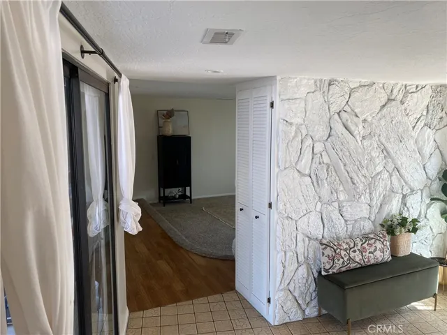 19236 Hupa Road, Apple Valley, California 92307