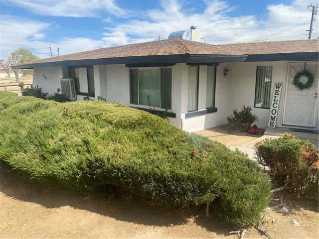19236 Hupa Road, Apple Valley, California 92307