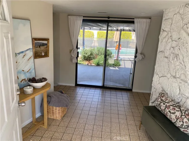 19236 Hupa Road, Apple Valley, California 92307
