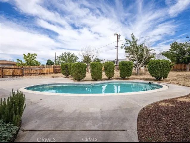 19236 Hupa Road, Apple Valley, California 92307