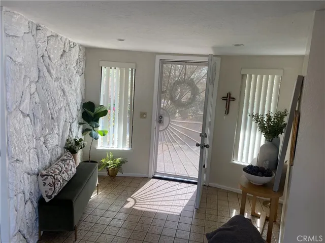 19236 Hupa Road, Apple Valley, California 92307