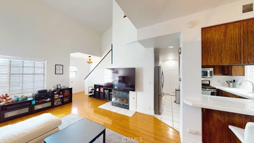 11534 Edinger Avenue, Fountain Valley, California 92708