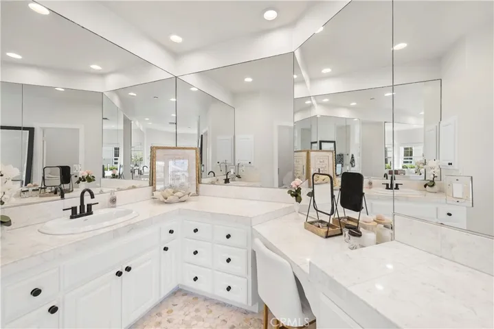 3815 Vista Blanca, San Clemente, California 92672