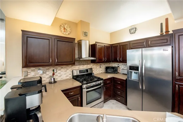 1041 S Positano Avenue, Anaheim Hills, California 92808