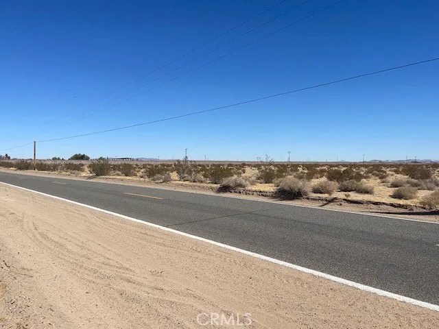 33255 Minneola Rd, Newberry Springs, California 92365