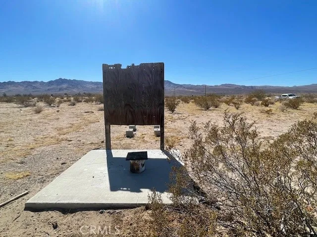 33255 Minneola Rd, Newberry Springs, California 92365