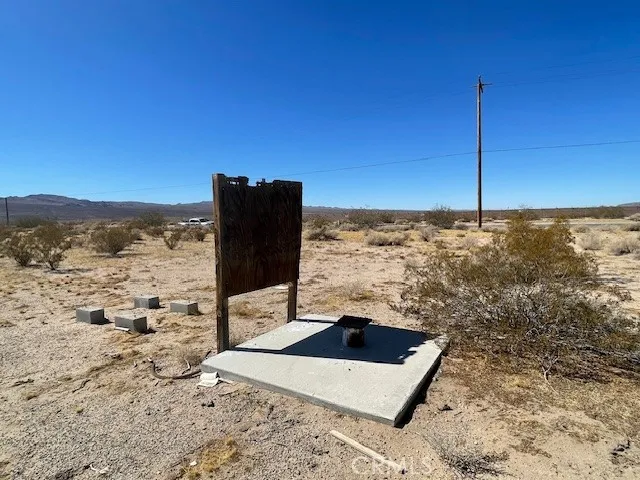 33255 Minneola Rd, Newberry Springs, California 92365