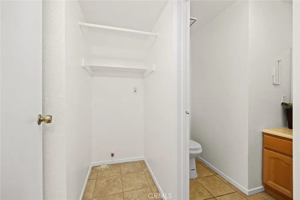 309 N 4th Street D, Alhambra, California 91801 home-pic-17