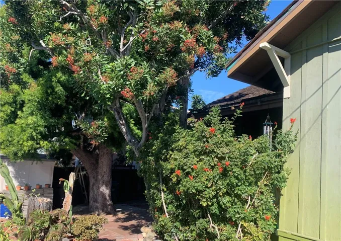 626 Ramona Avenue, Laguna Beach, California 92651