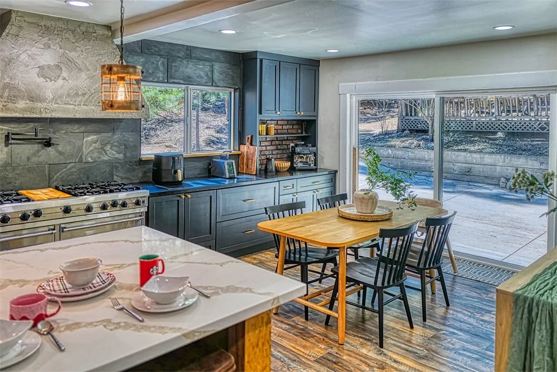 27090 State Highway 189, Blue Jay, California 92317 home-pic-4