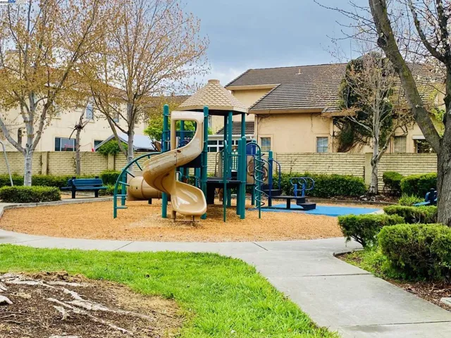 34861 Rumford Ter, Union City, California 94587
