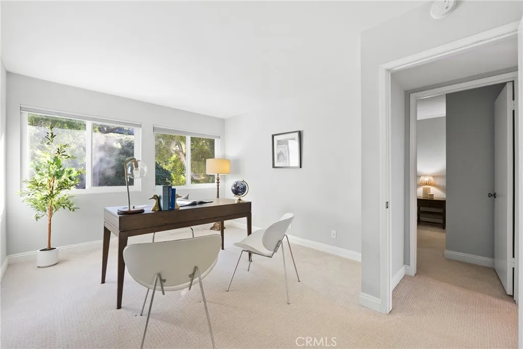 85 Aspen Way, Rolling Hills Estates, California 90274 home-pic-36