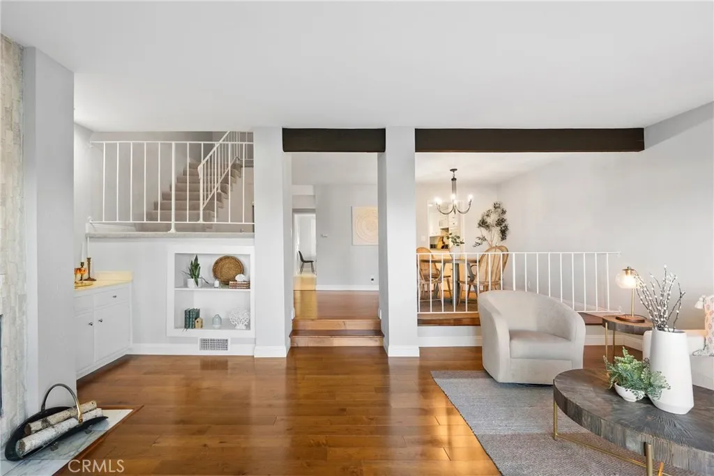 85 Aspen Way, Rolling Hills Estates, California 90274 home-pic-4