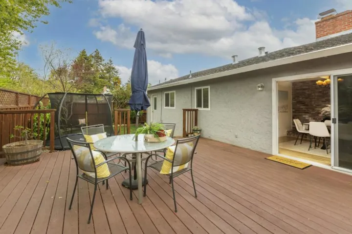 210 Harkleroad Avenue, Santa Cruz, California 95062