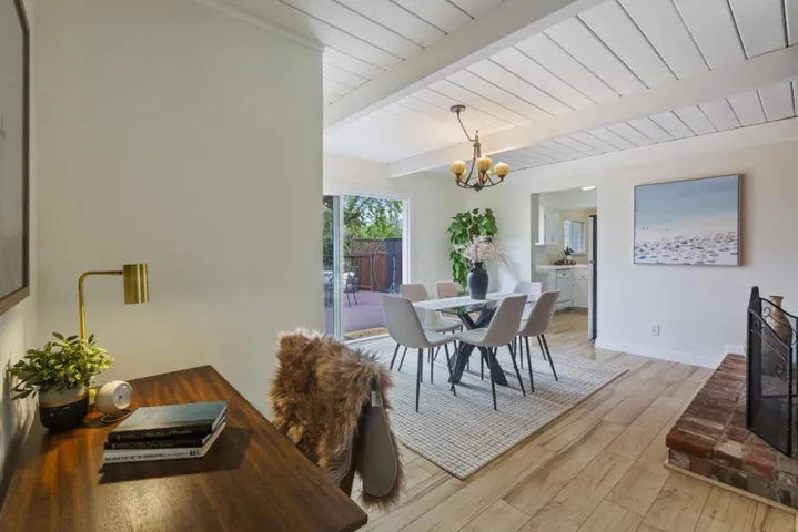 210 Harkleroad Avenue, Santa Cruz, California 95062