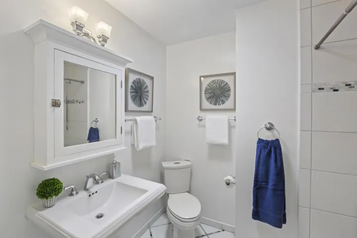 210 Harkleroad Avenue, Santa Cruz, California 95062