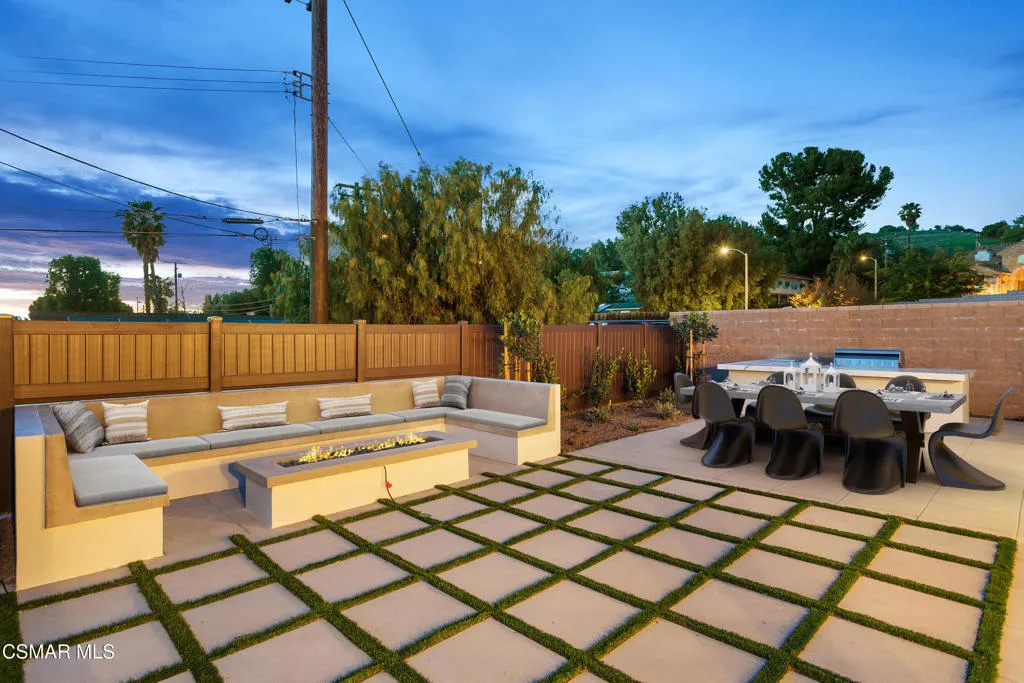 361 Toyon Court Court, Thousand Oaks, California 91362 home-pic-3