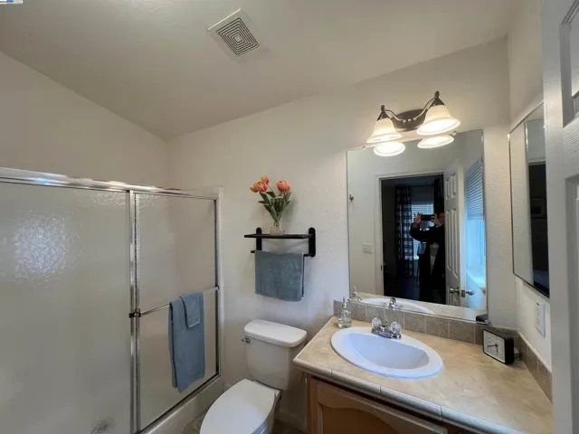 1220 Tasman Dr., Sunnyvale, California 94089