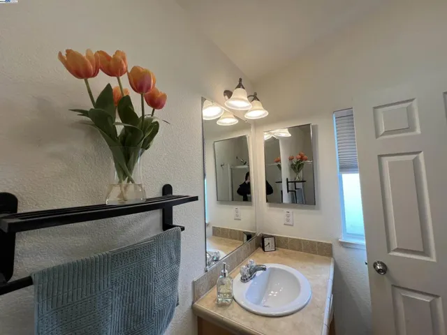 1220 Tasman Dr., Sunnyvale, California 94089