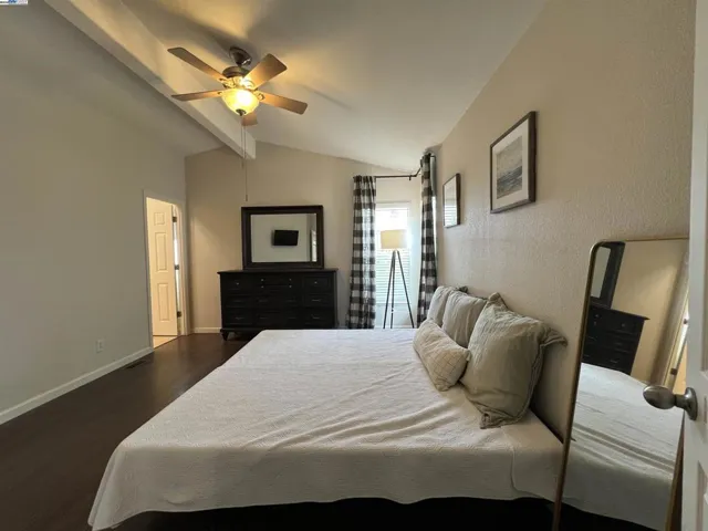 1220 Tasman Dr., Sunnyvale, California 94089